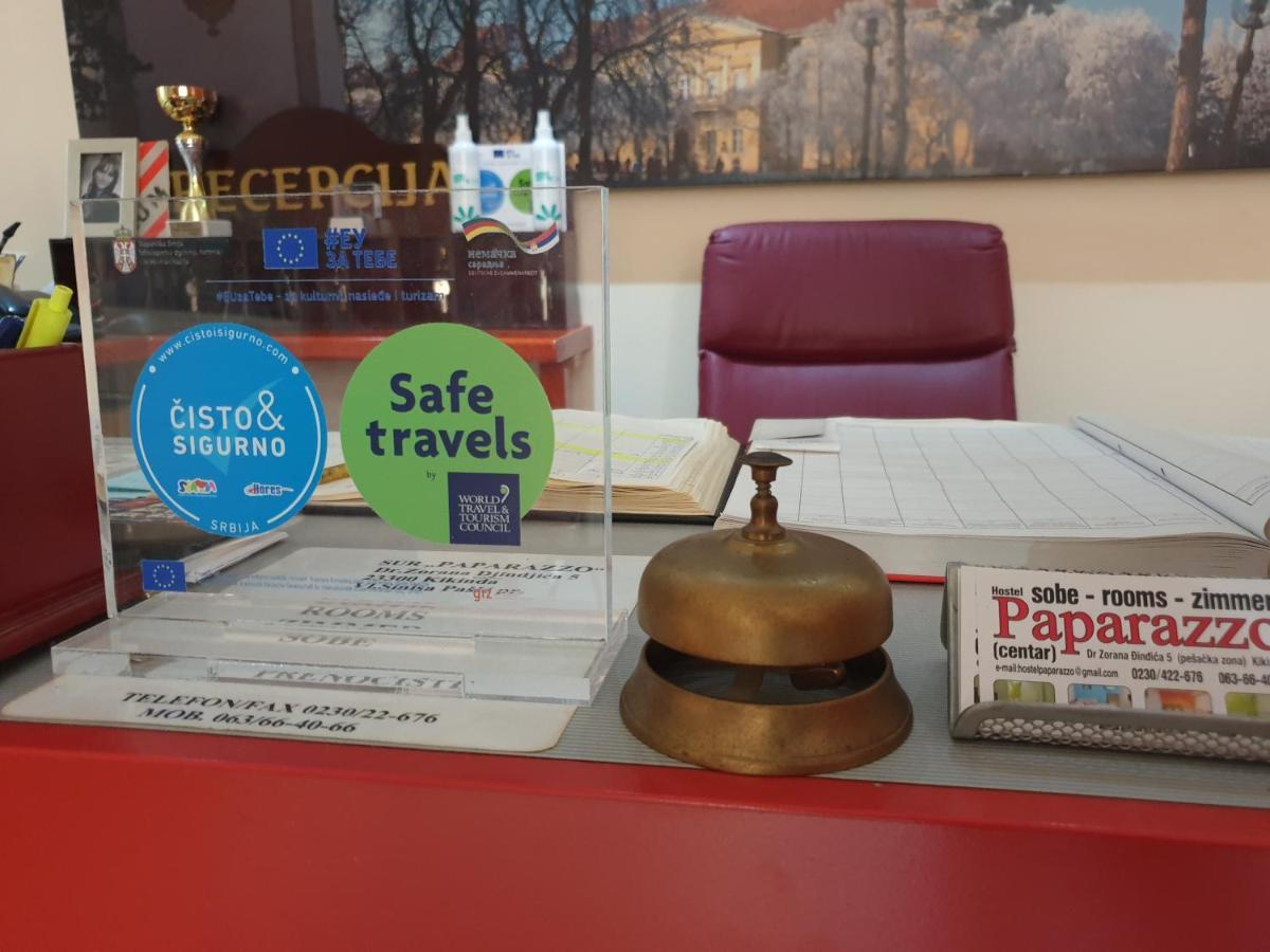 Kikinda Hostel Paparazzo & Apartmens מראה חיצוני תמונה