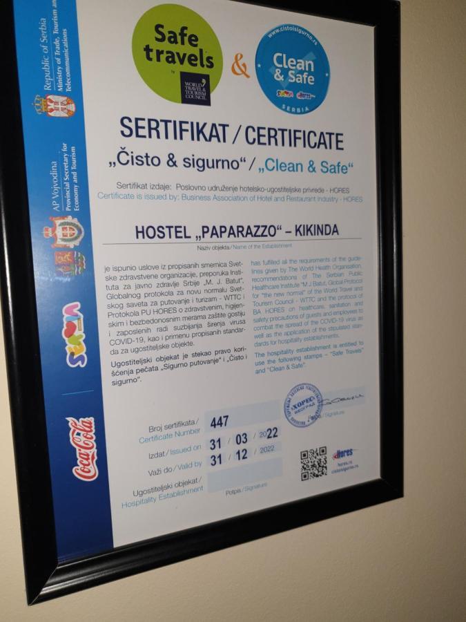Kikinda Hostel Paparazzo & Apartmens מראה חיצוני תמונה