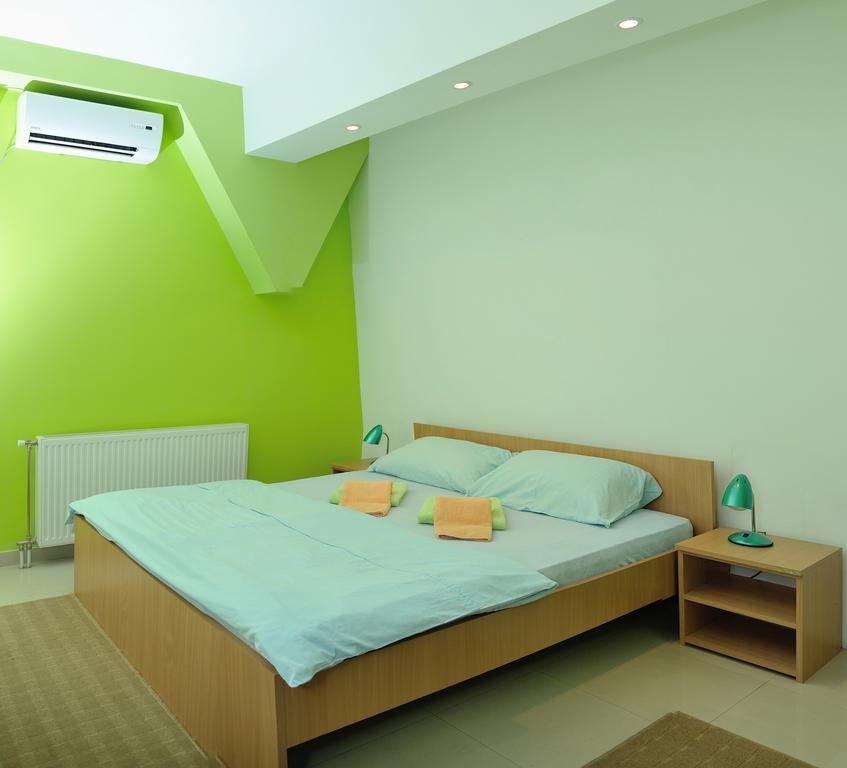 Kikinda Hostel Paparazzo & Apartmens חדר תמונה