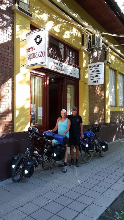 Kikinda Hostel Paparazzo & Apartmens מראה חיצוני תמונה