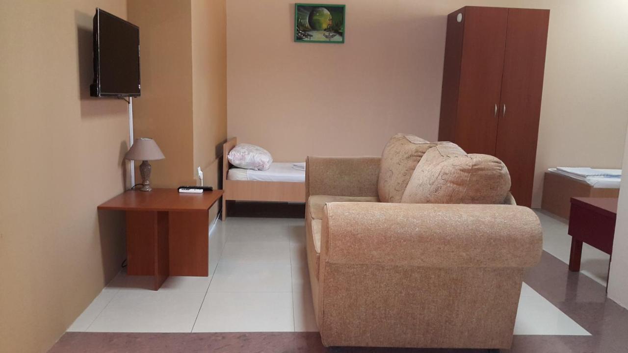 Kikinda Hostel Paparazzo & Apartmens מראה חיצוני תמונה